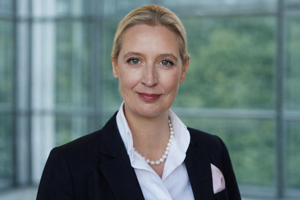 Ohr Alice Weidel: Aufstieg, Macht und Kontroversen der AfD-Frontfrau ohr alice weidel